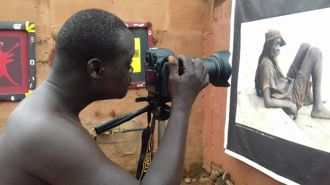 Atelier d'art-thérapie — Vie et Solidarité à Porto Novo